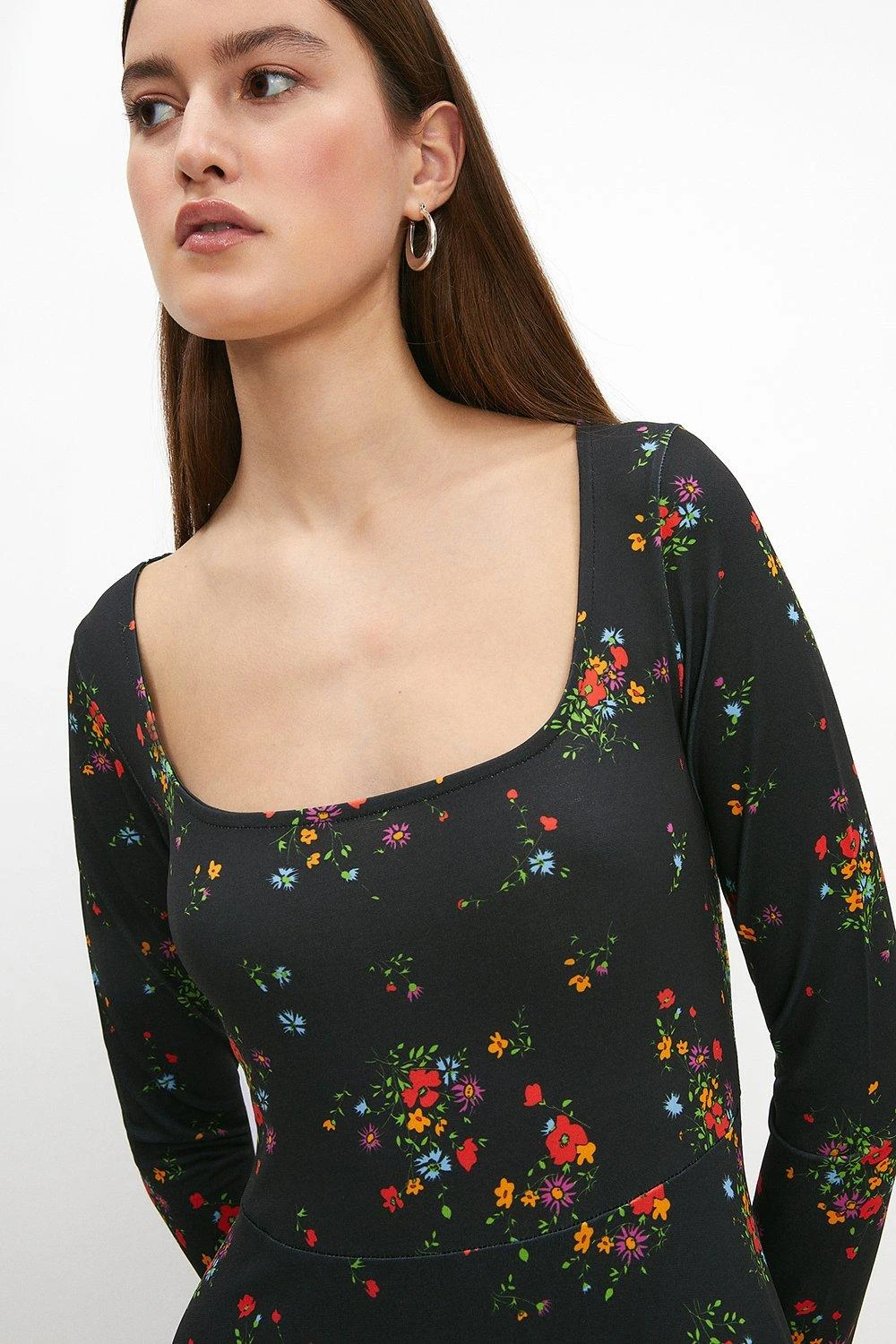 Coast Voop Neck Fit And Flare Printed Jersey Dress 2 Coast Voop Neck Fit And Flare Printed Jersey Dress - Image 2