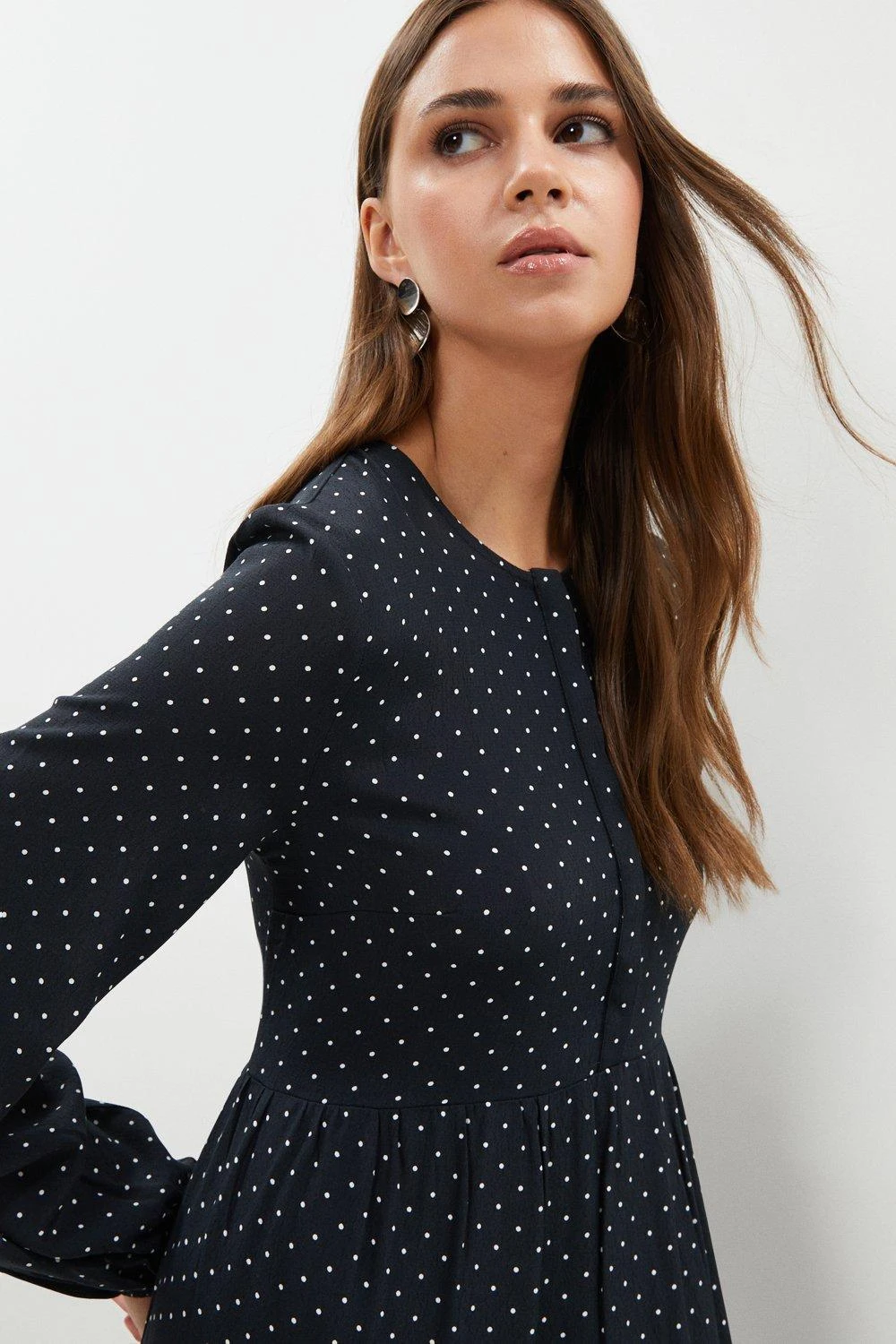 Coast Skinny Sleeve Tiered Skirt Midaxi Dress 2 Coast Skinny Sleeve Tiered Skirt Midaxi Dress - Image 2