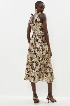 Coast Plunge Neckline Metallic A Line Dress With Self Tie -Coast bcc01544 multi xl 2