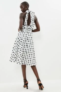 Coast Halter Neck Tipped Organza Jacquard Midi Dress -Coast bcc02015 mono xl 2