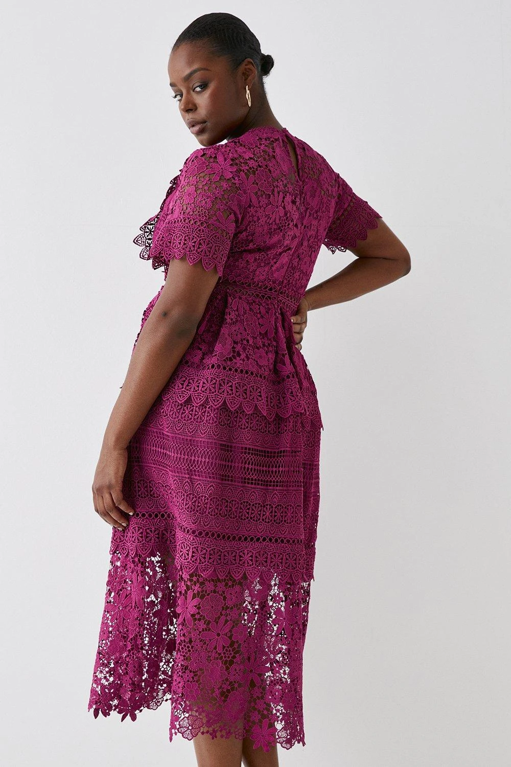 Coast Plus Lace Mix Midi Dress 4 Coast Plus Lace Mix Midi Dress - Image 4