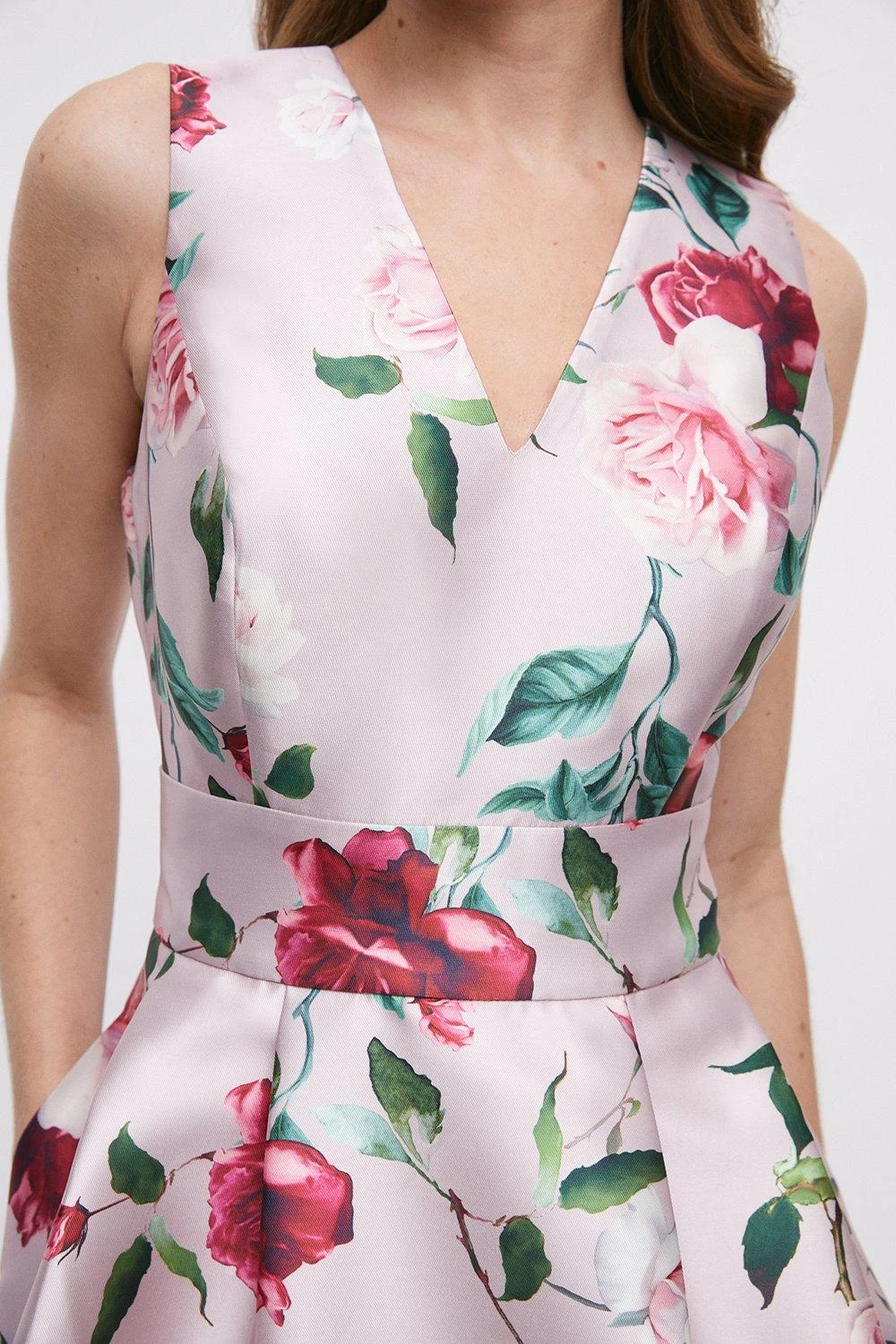 Coast Midi Dress In Twill With V-Neck 2 Coast Midi Dress In Twill With V-Neck - Image 2